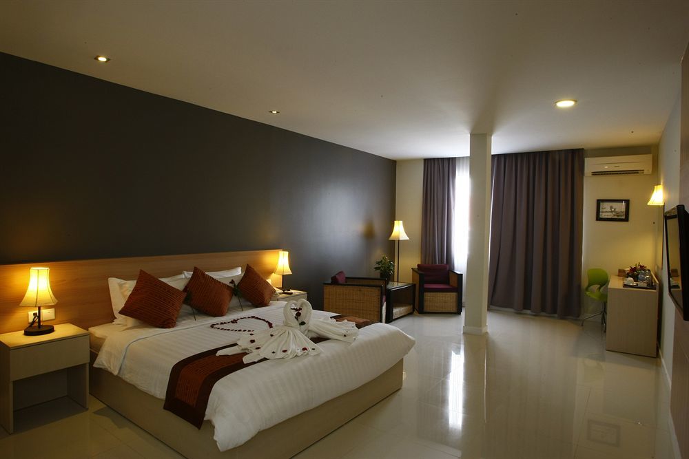 Altos Hotel Phnom Penh Luaran gambar