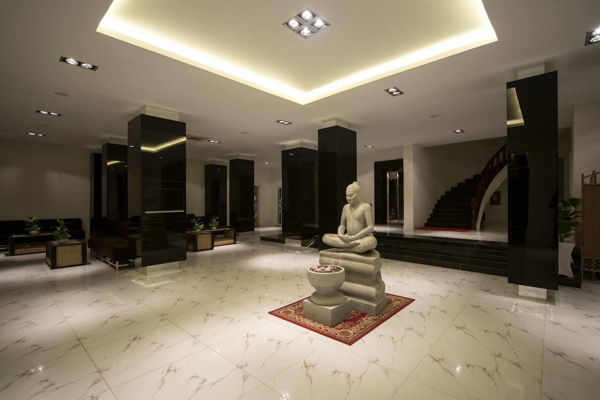 Altos Hotel Phnom Penh Luaran gambar